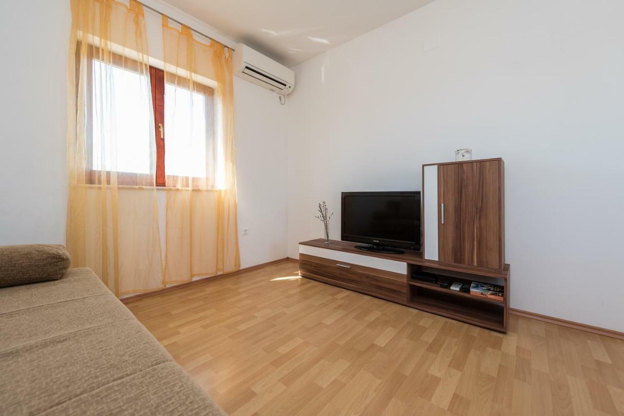 Apartments Blandona Biograd Na Moru Exteriör bild
